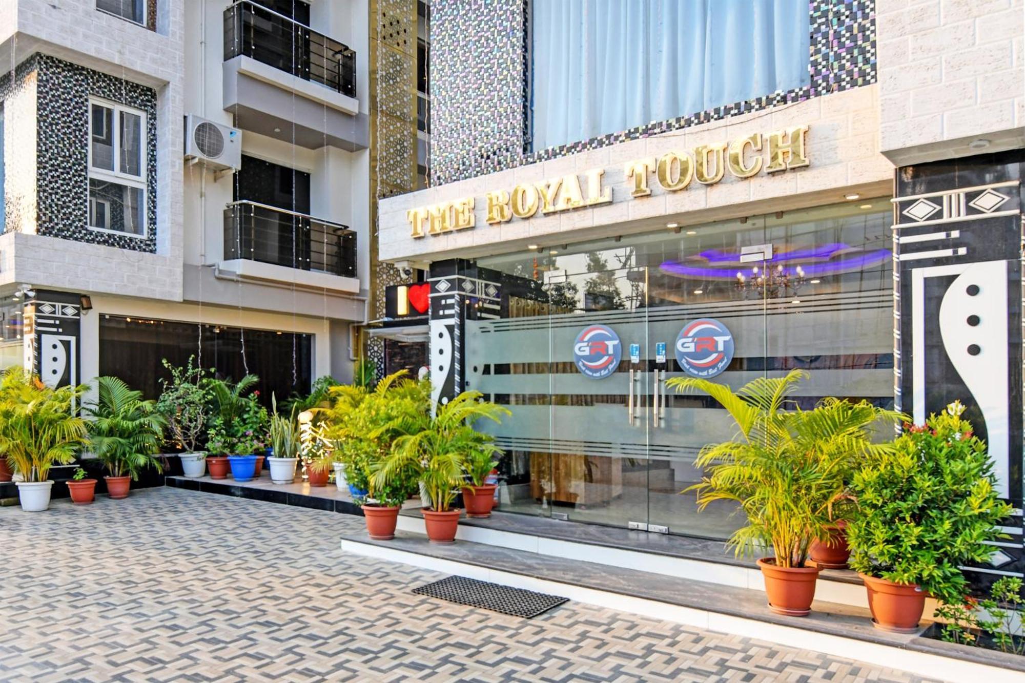 Hotel Townhouse The Grand Touch & The Royal Touch Digha  Exteriér fotografie