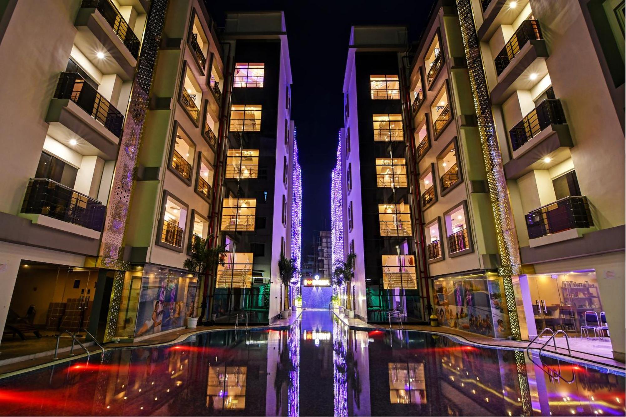Hotel Townhouse The Grand Touch & The Royal Touch Digha  Exteriér fotografie